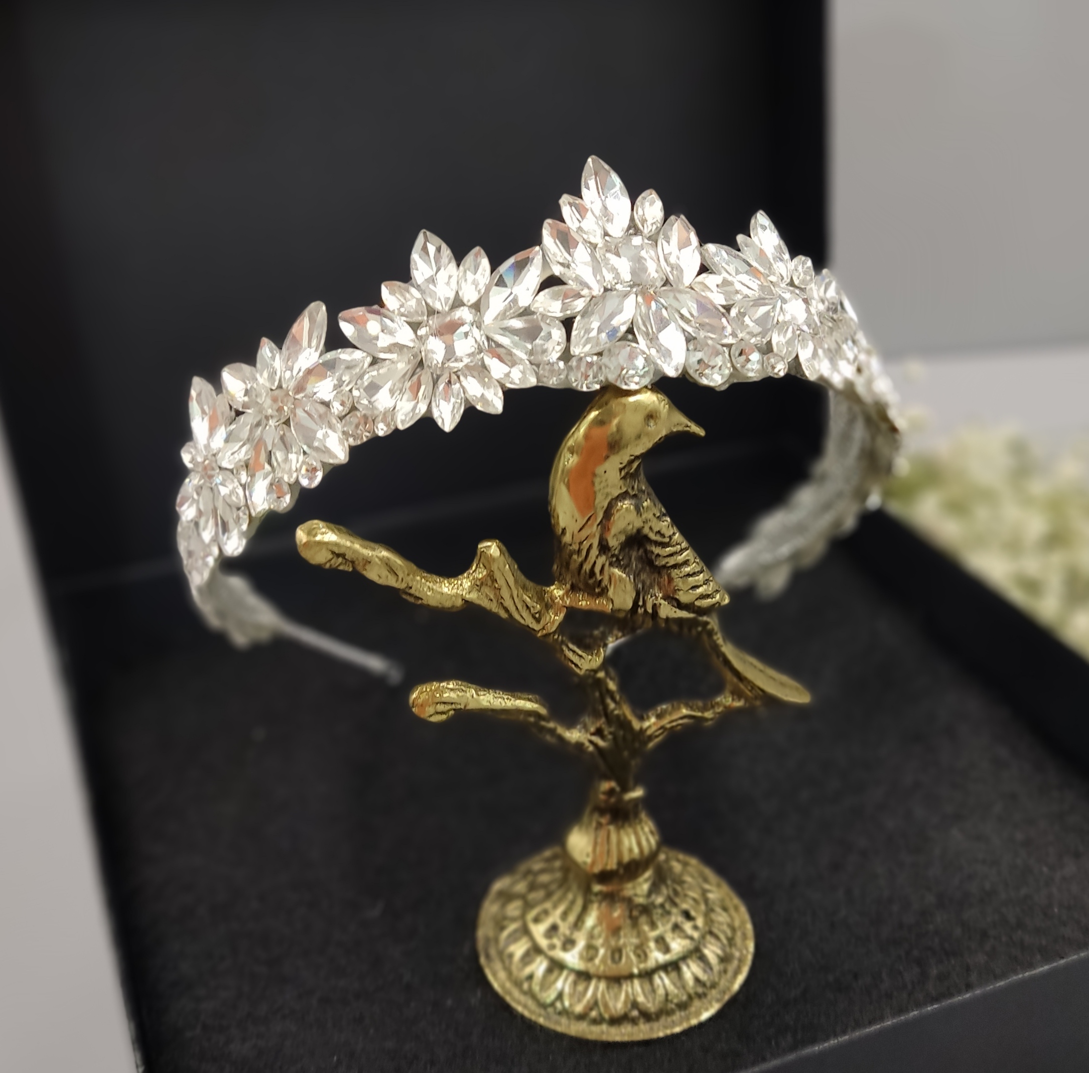 تاج پرنسسی مینیمال ،تمام سنگ